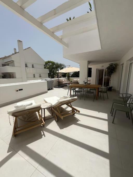 Casa Fina Urb El Dorado *